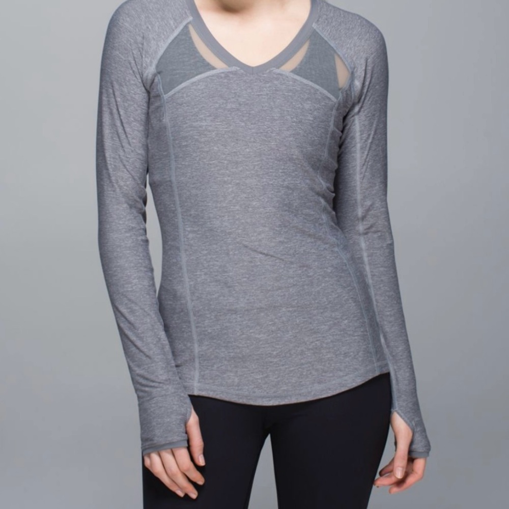 Lululemon Heather Gray Pace Pusher Long Sleeve, Size 2
